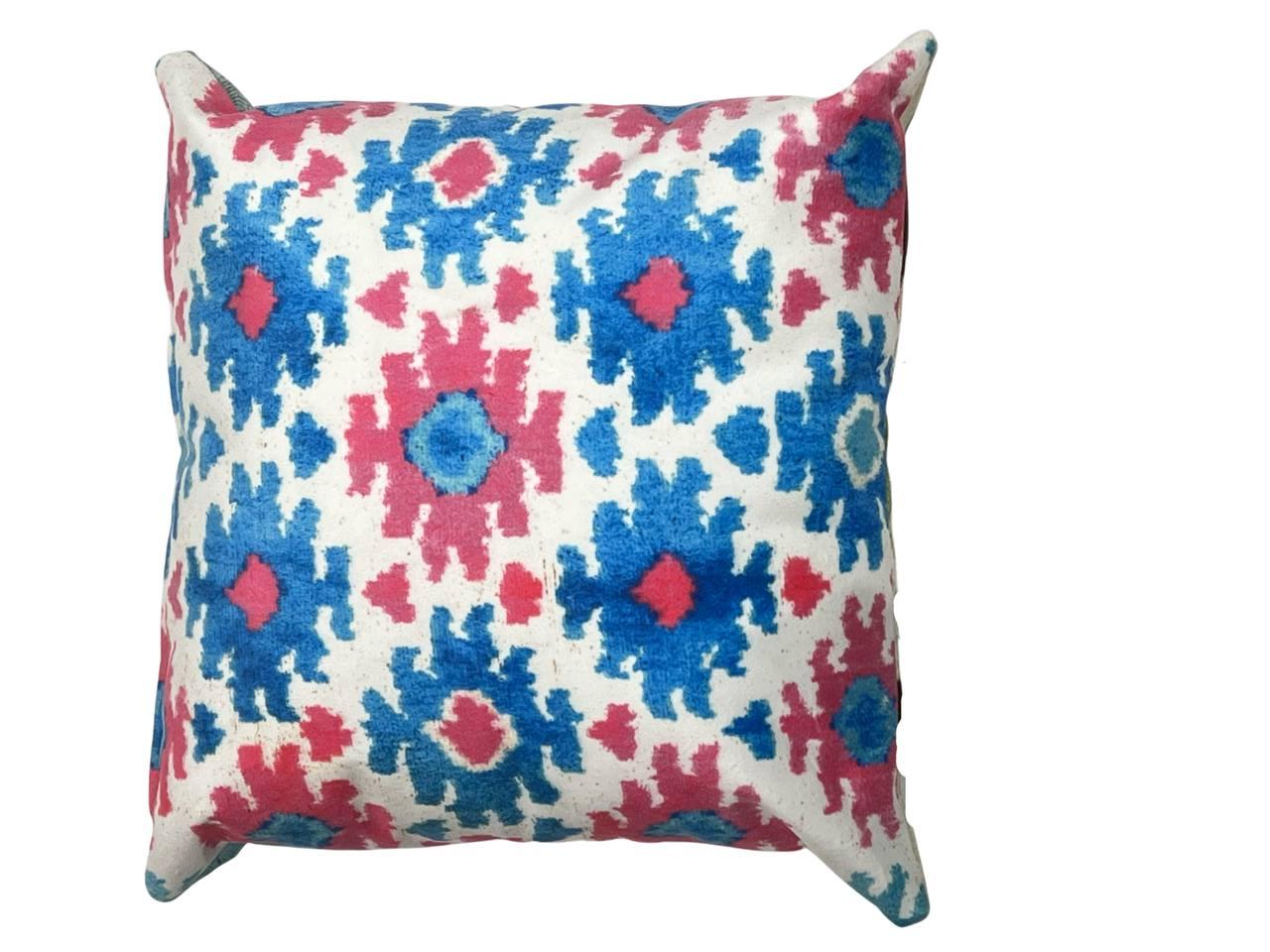 Pasargad Turkish Style Ikat Pillow 20'' X 20''